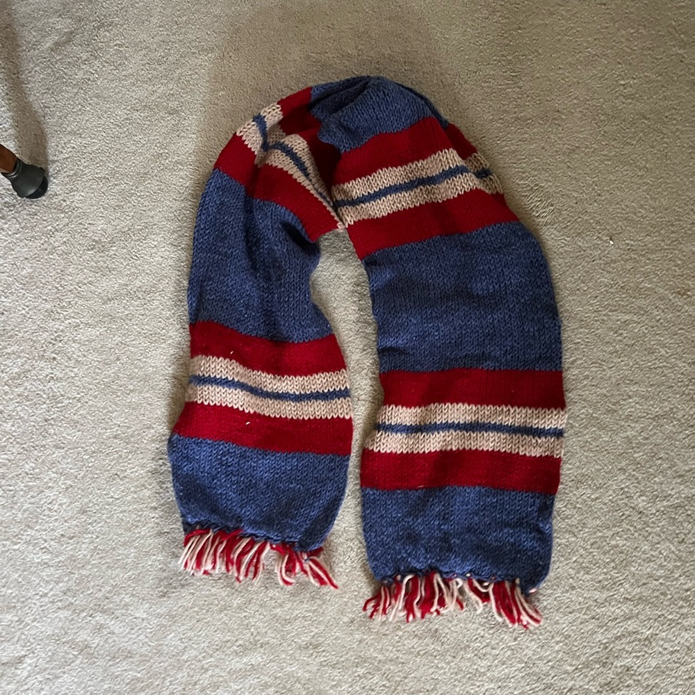 Vintage knitted scarf